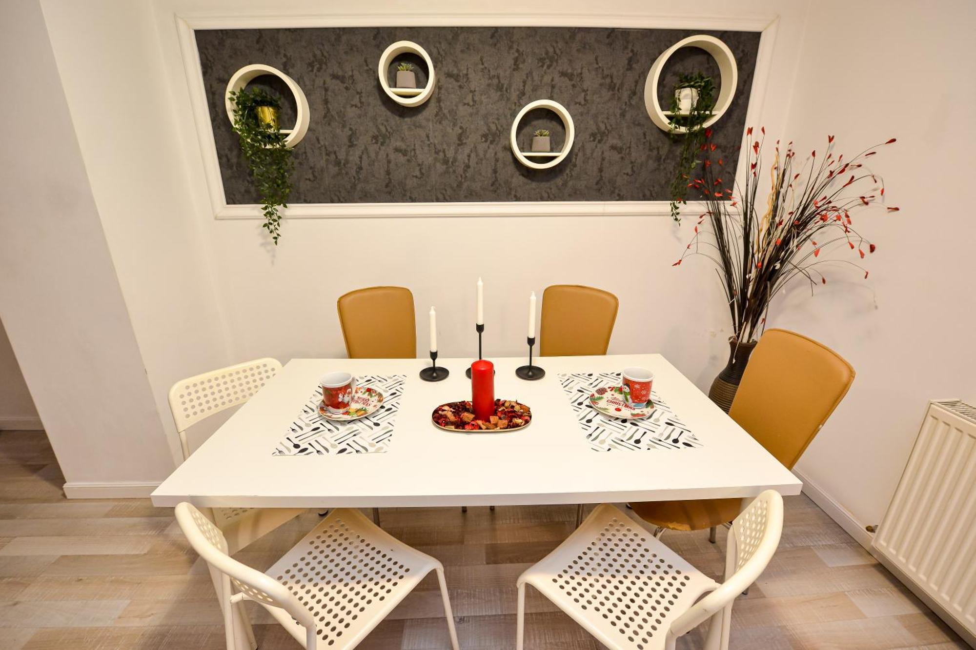 Pierre Cardin Deluxe Apartment With Terrace By Magniflex Bukarest Eksteriør billede